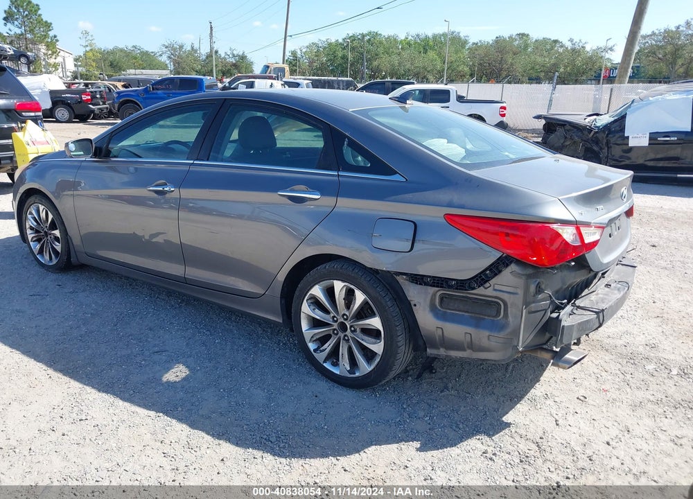 2011 HYUNDAI SONATA SE VIN: 5NPEC4AC6BH181818