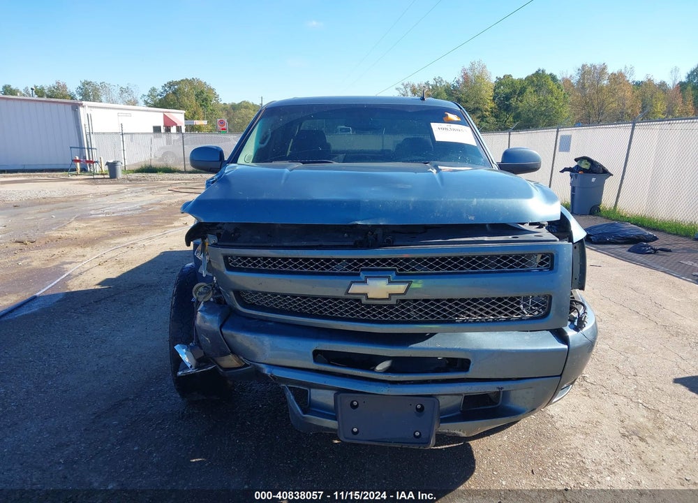 2009 CHEVROLET SILVERADO 1500 LT VIN: 3GCEK23M69G283636