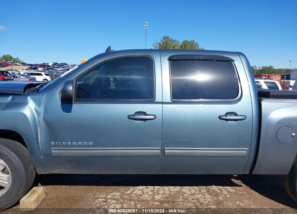 2009 CHEVROLET SILVERADO 1500 LT VIN: 3GCEK23M69G283636
