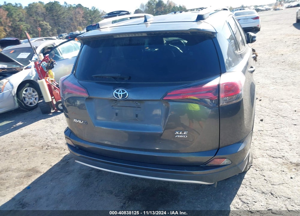 2017 TOYOTA RAV4 XLE VIN: JTMRFREV8HJ161930