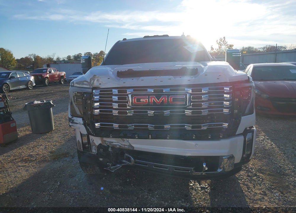 2024 GMC SIERRA 2500HD 4WD  STANDARD BED DENALI VIN: 1GT49REY6RF209229