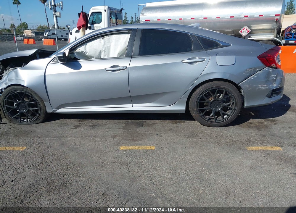 2018 HONDA CIVIC EX VIN: 2HGFC2F79JH519208