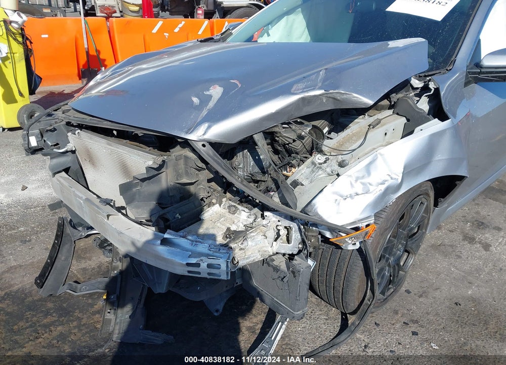 2018 HONDA CIVIC EX VIN: 2HGFC2F79JH519208