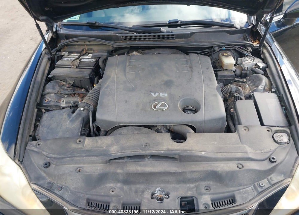 2008 LEXUS IS 250 VIN: JTHCK262882027635