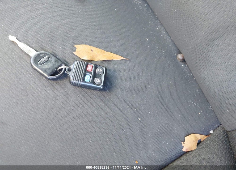 2009 FORD FOCUS SES VIN: 1FAHP36N79W227088