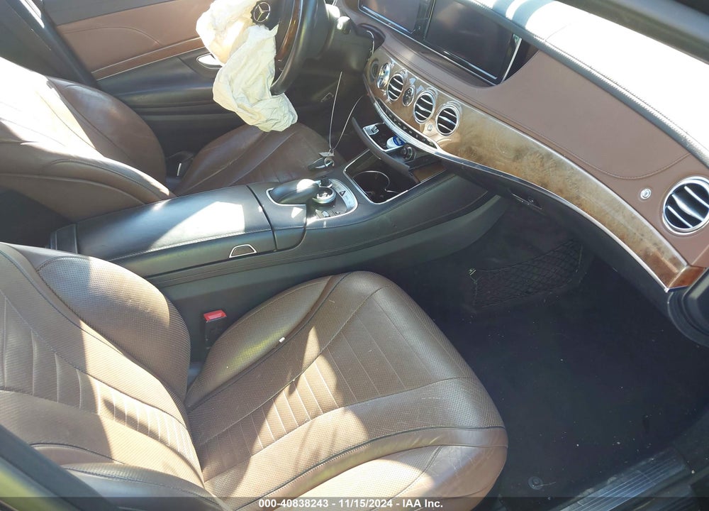 2014 MERCEDES-BENZ S 550 VIN: WDDUG8CB5EA010555