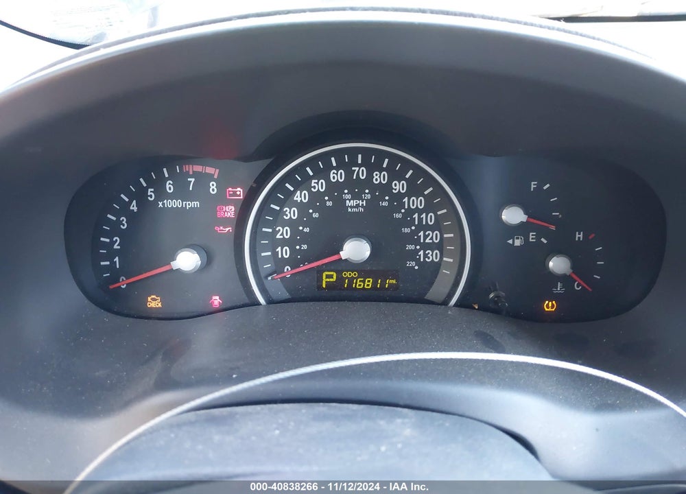 2014 KIA SEDONA LX VIN: KNDMG4C7XE6574994