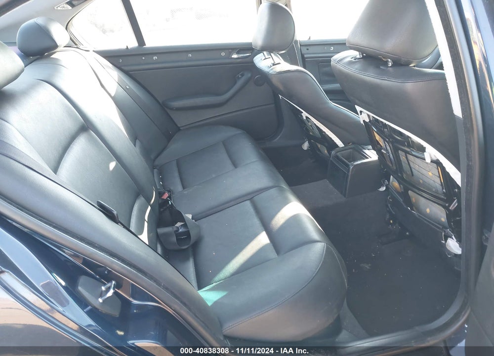 2002 BMW 325I VIN: WBAET37462NG80368