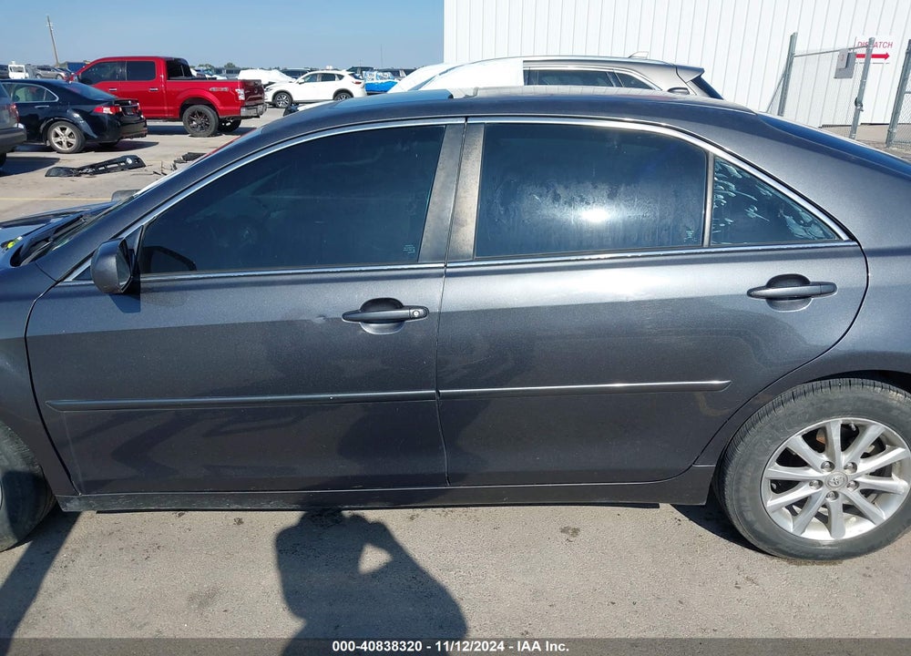 2010 TOYOTA CAMRY XLE VIN: 4T1BF3EK5AU093610