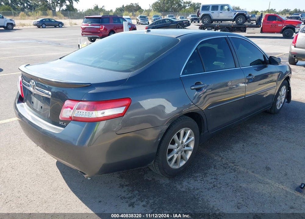 2010 TOYOTA CAMRY XLE VIN: 4T1BF3EK5AU093610
