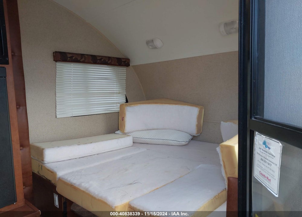2013 FOREST RIVER R-POD VIN: 4X4TRPT1XDL009190