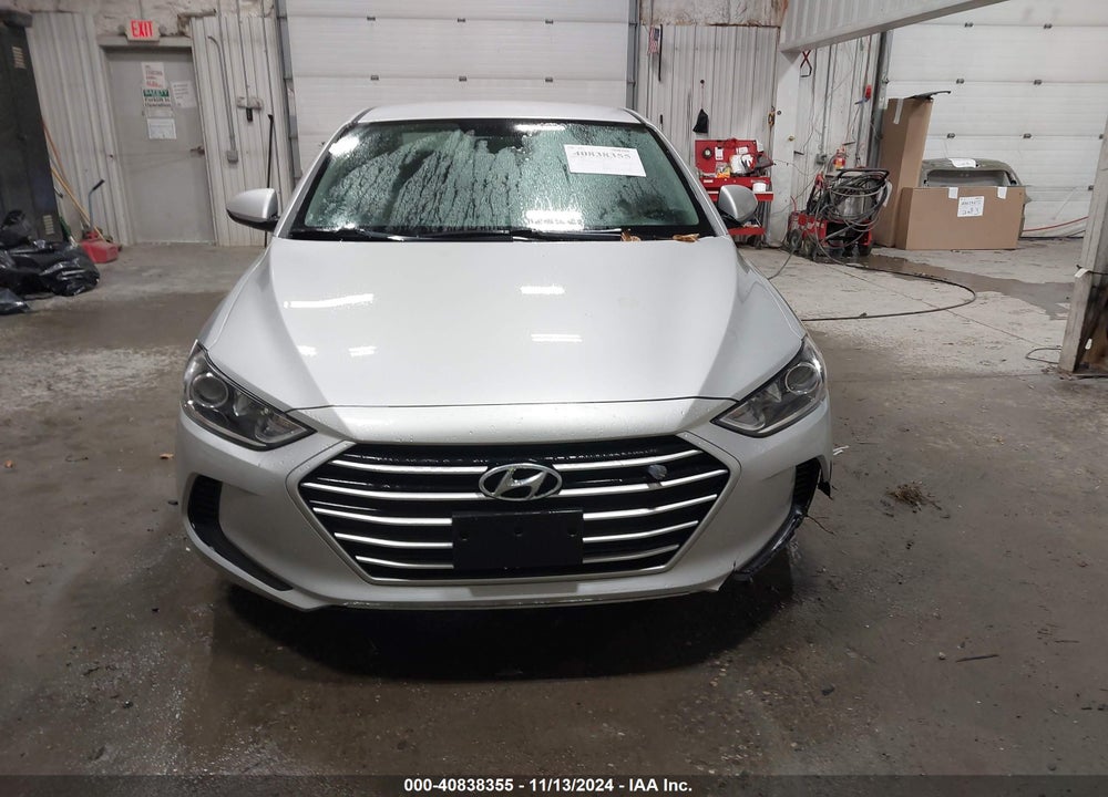 2018 HYUNDAI ELANTRA SEL VIN: 5NPD84LF1JH307988