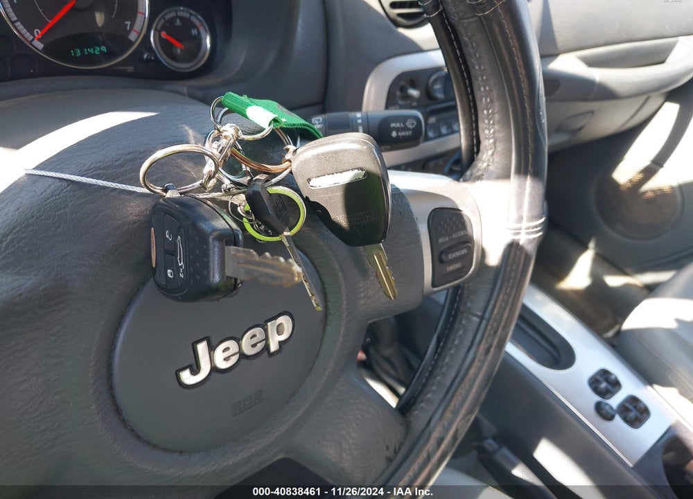 2005 JEEP LIBERTY LIMITED EDITION VIN: 1J4GL58K65W722936