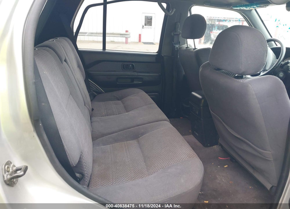 2002 NISSAN PATHFINDER SE VIN: JN8DR09Y42W714928