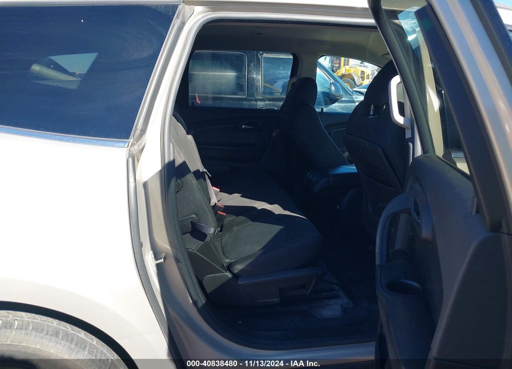 2011 CHEVROLET TRAVERSE VIN: 1GNKVGED4BJ221362