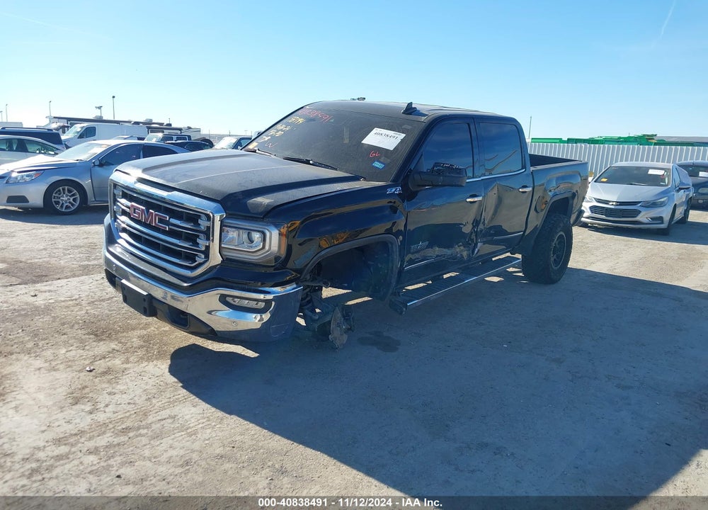 2018 GMC SIERRA 1500 SLT VIN: 3GTU2NEC5JG355724