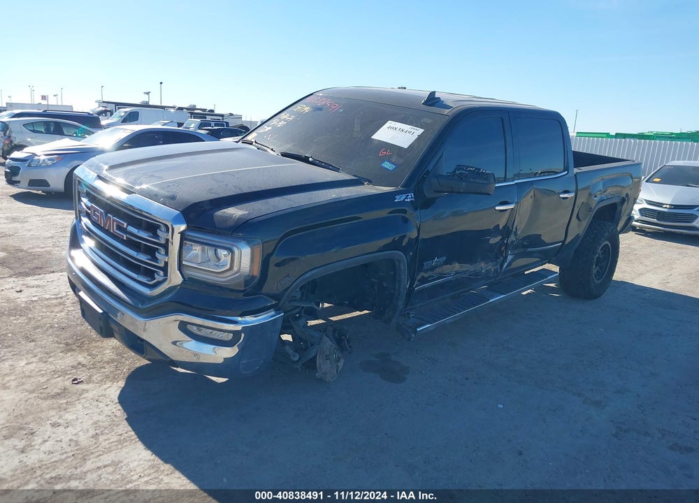 2018 GMC SIERRA 1500 SLT VIN: 3GTU2NEC5JG355724