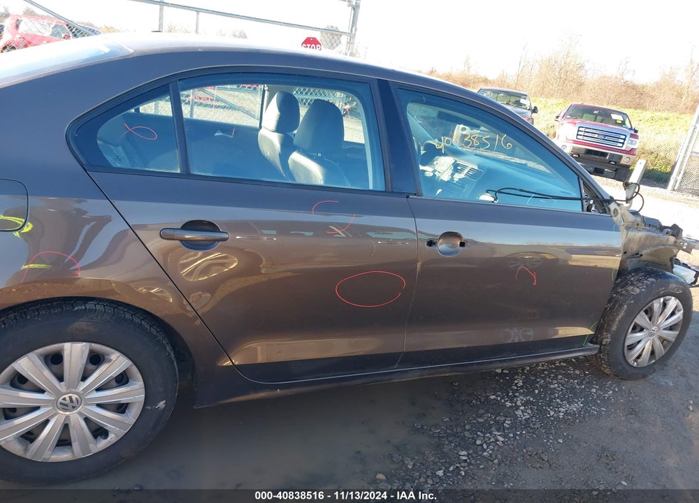 2014 VOLKSWAGEN JETTA 2.0L S VIN: 3VW1K7AJ5EM332127