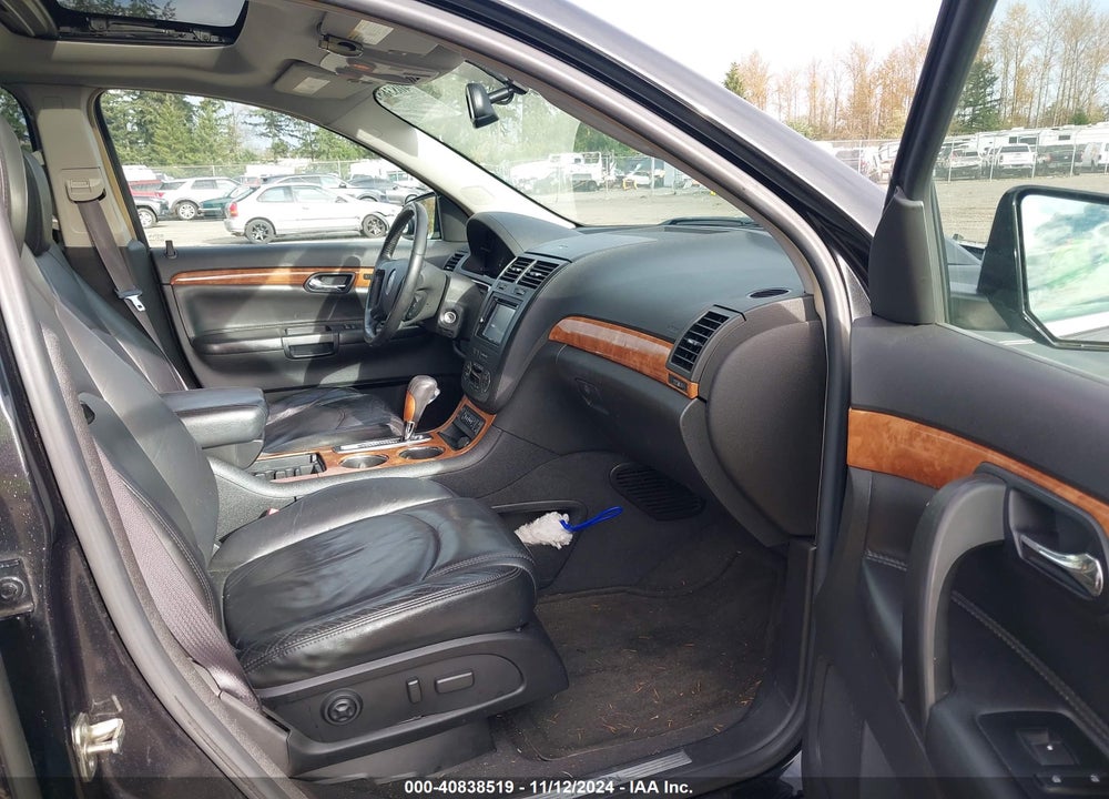 2008 SATURN OUTLOOK XR VIN: 5GZEV23758J261608