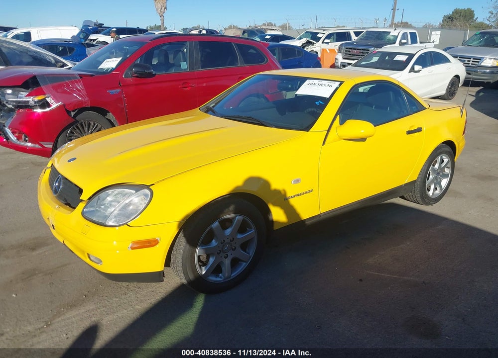 1998 MERCEDES-BENZ SLK 230 VIN: WDBKK47F7WF048569