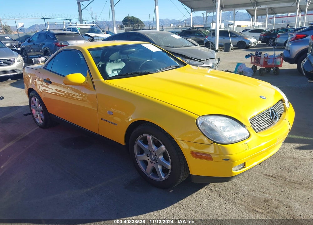 1998 MERCEDES-BENZ SLK 230 VIN: WDBKK47F7WF048569