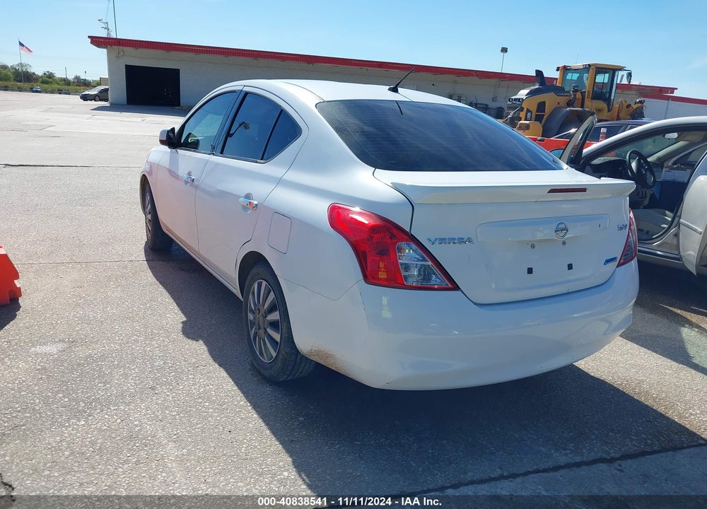 2014 NISSAN VERSA 1.6 SV VIN: 3N1CN7AP4EL846356
