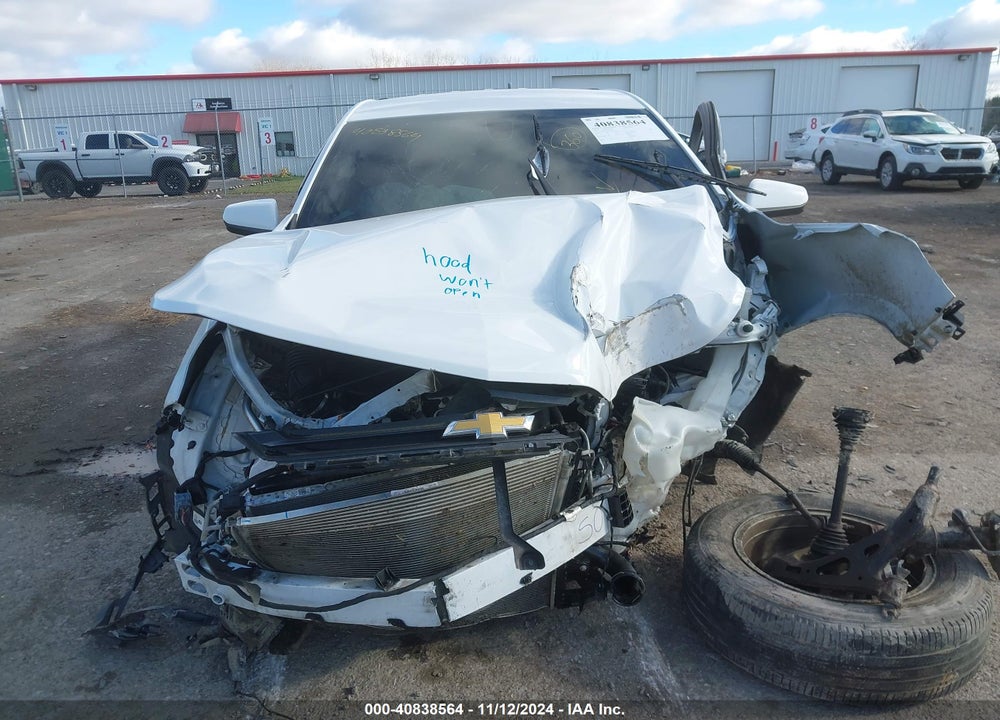 2018 CHEVROLET EQUINOX LT VIN: 3GNAXJEV1JL397188