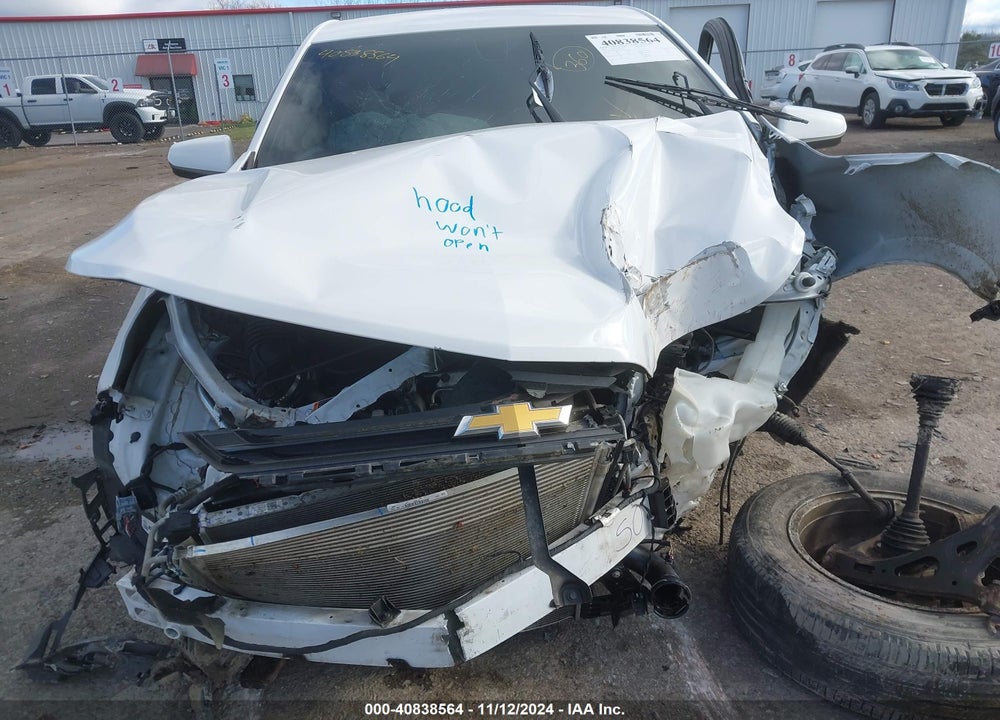 2018 CHEVROLET EQUINOX LT VIN: 3GNAXJEV1JL397188