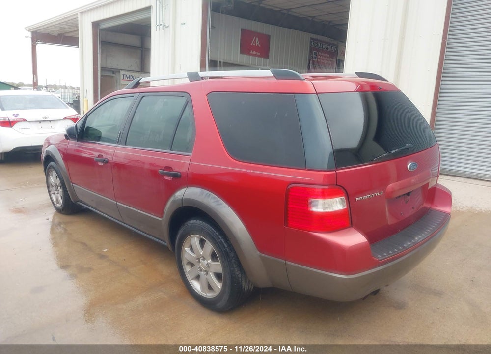 2006 FORD FREESTYLE SE VIN: 1FMZK01156GA51935