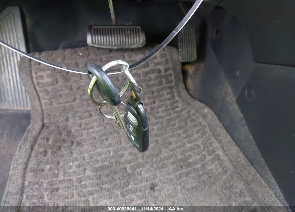2009 HYUNDAI ELANTRA TOURING VIN: KMHDC86E49U032879