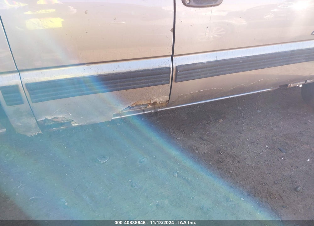 2001 CHEVROLET SILVERADO 1500 LS VIN: 1GCEK19TX1E230393