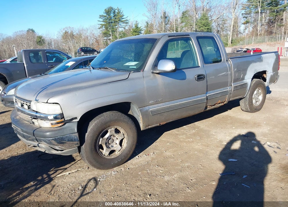 2001 CHEVROLET SILVERADO 1500 LS VIN: 1GCEK19TX1E230393
