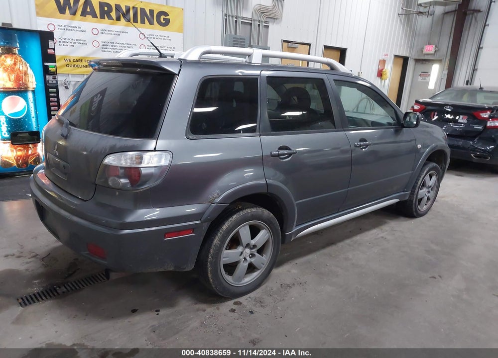 2006 MITSUBISHI OUTLANDER SE VIN: JA4LZ41F36U017240