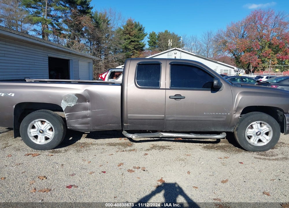 2008 CHEVROLET SILVERADO 1500 LT1 VIN: 1GCEK19J98E124266