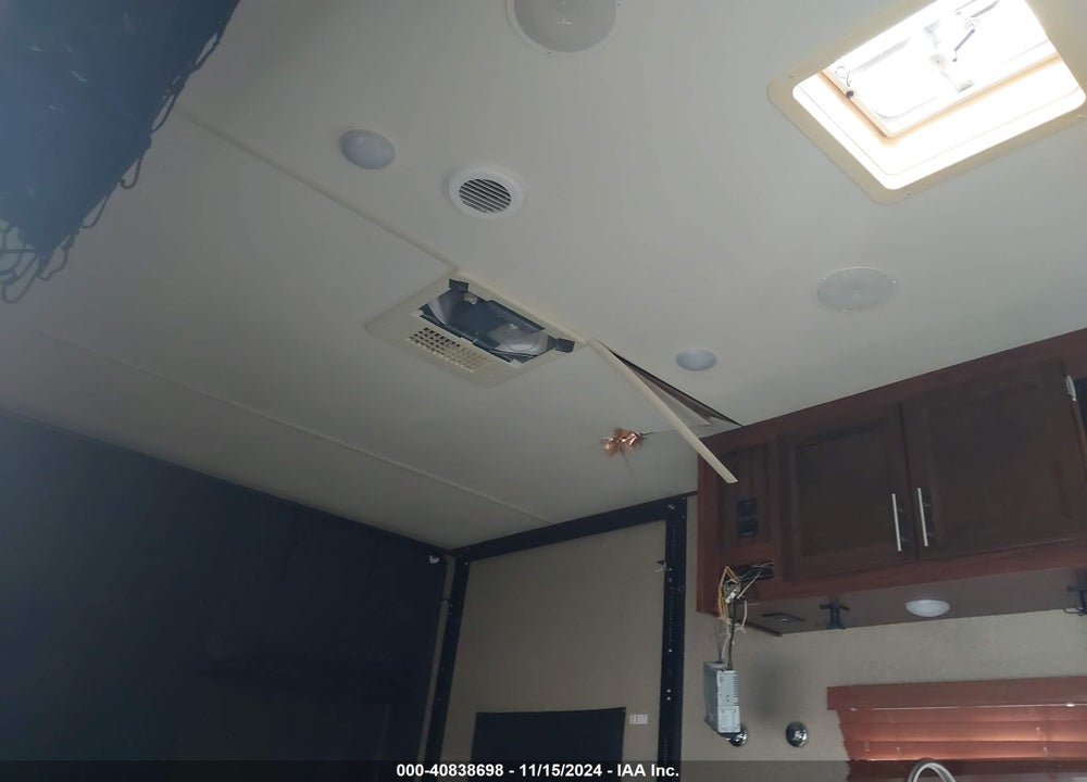 2017 FOREST RIVER OTHER VIN: 4X4TVGY20HR501047