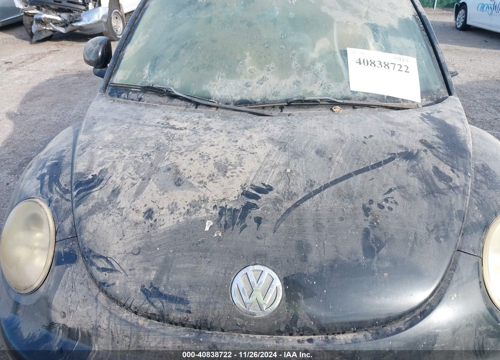 2000 VOLKSWAGEN NEW BEETLE GLX VIN: 3VWDD21C4YM443199