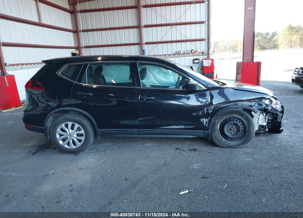 2018 NISSAN ROGUE S VIN: KNMAT2MV4JP585896