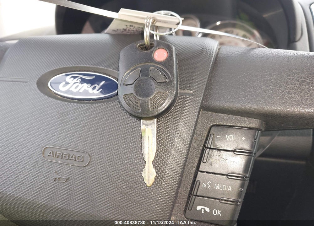 2008 FORD EDGE SEL VIN: 2FMDK48C68BB45132