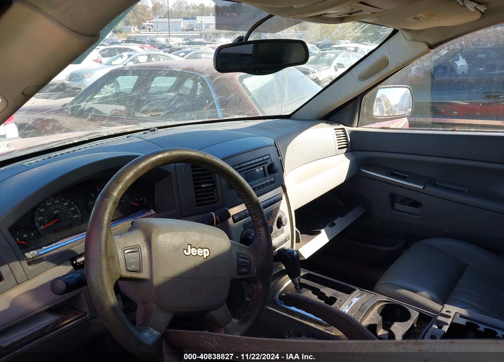2005 JEEP GRAND CHEROKEE LAREDO VIN: 1J4GR48K65C562857