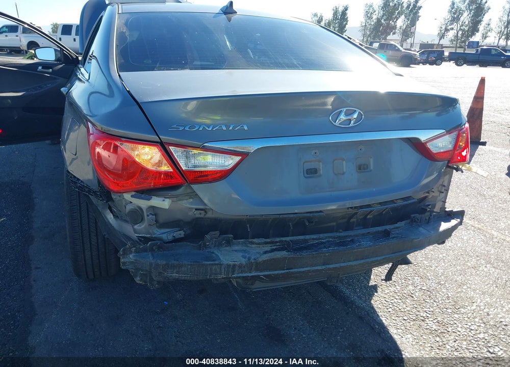 2014 HYUNDAI SONATA GLS VIN: 5NPEB4AC7EH927975