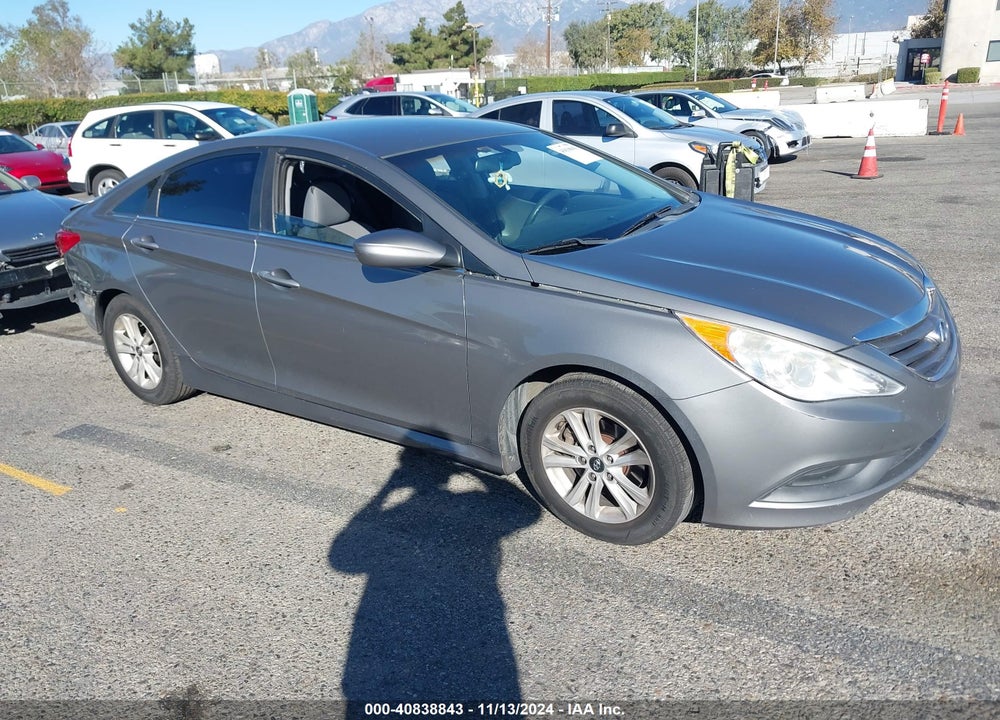 2014 HYUNDAI SONATA GLS VIN: 5NPEB4AC7EH927975