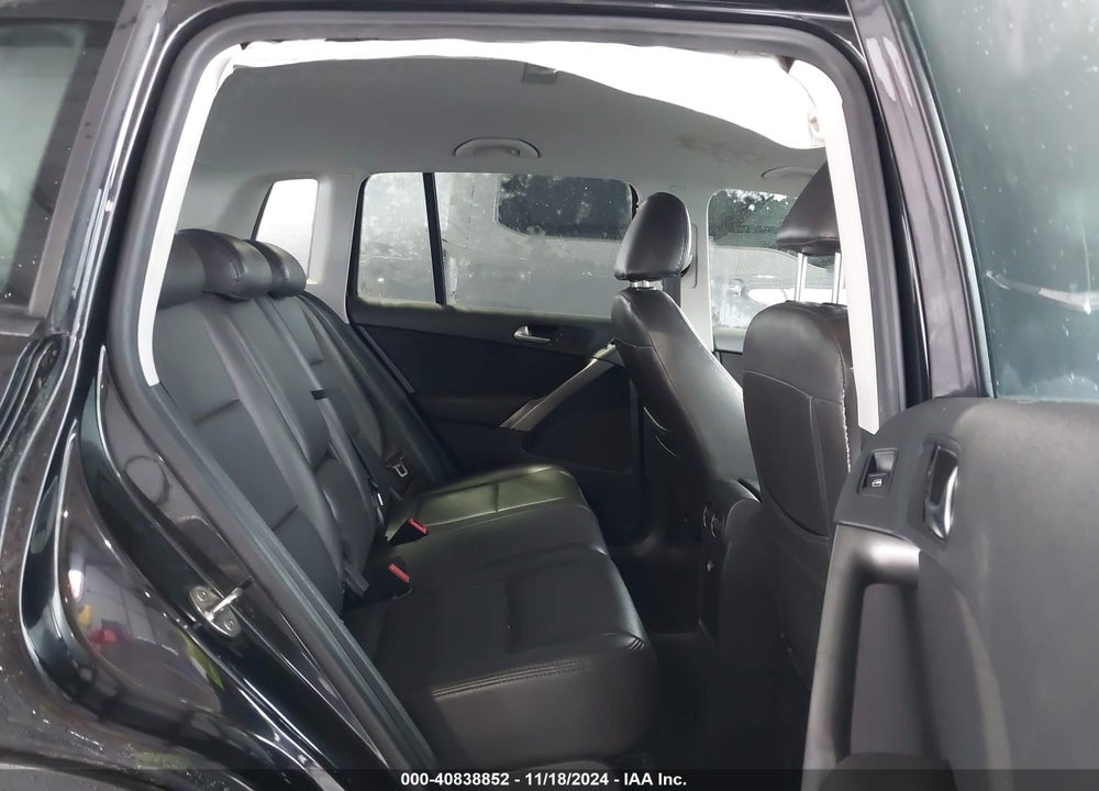 2009 VOLKSWAGEN TIGUAN VIN: WVGAV75NX9W522367