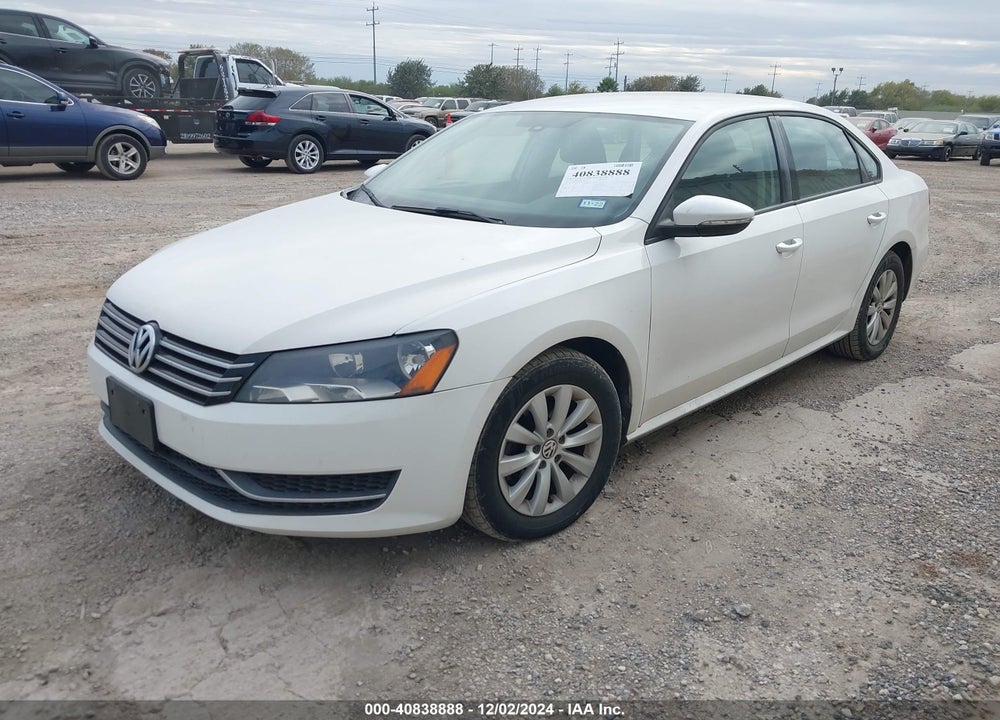 2012 VOLKSWAGEN PASSAT 2.5L S VIN: 1VWAH7A3XCC066912