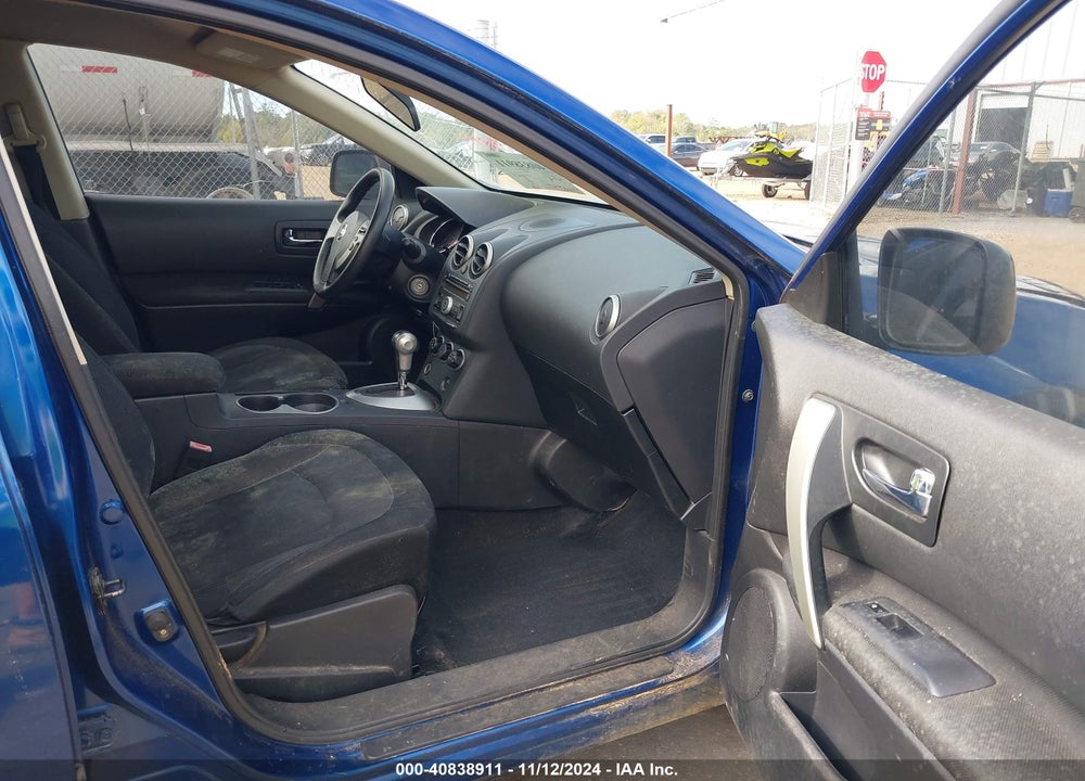 2011 NISSAN ROGUE S VIN: JN8AS5MT1BW157489