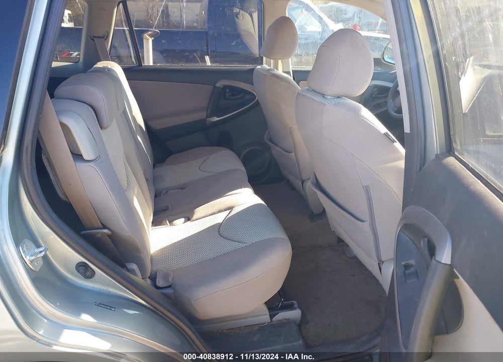 2008 TOYOTA RAV4 VIN: JTMBD33V886071753