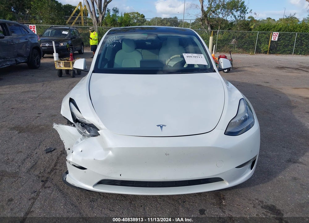 2021 TESLA MODEL Y LONG RANGE DUAL MOTOR ALL-WHEEL DRIVE VIN: 5YJYGDEE6MF102873