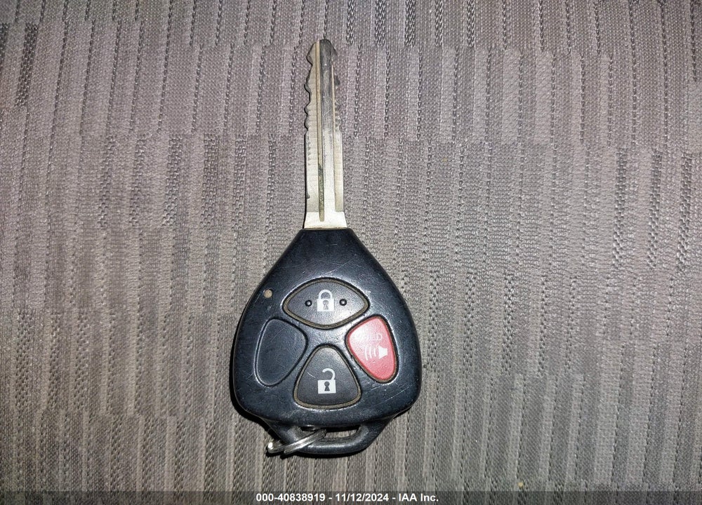 2010 TOYOTA RAV4 VIN: JTMBF4DV7AD031051