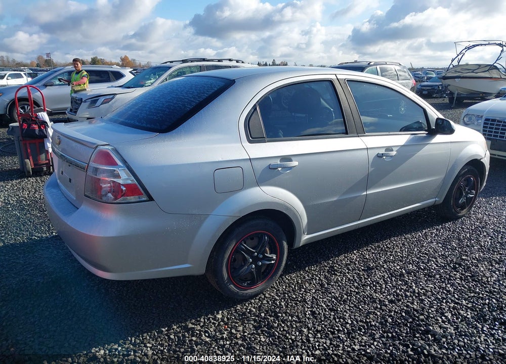 2011 CHEVROLET AVEO 1LT VIN: KL1TD5DE9BB124464