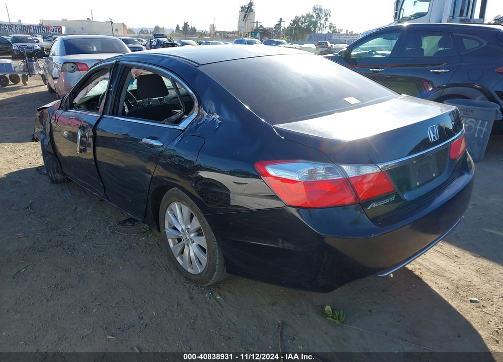 2015 HONDA ACCORD EX VIN: 1HGCR2F75FA036872