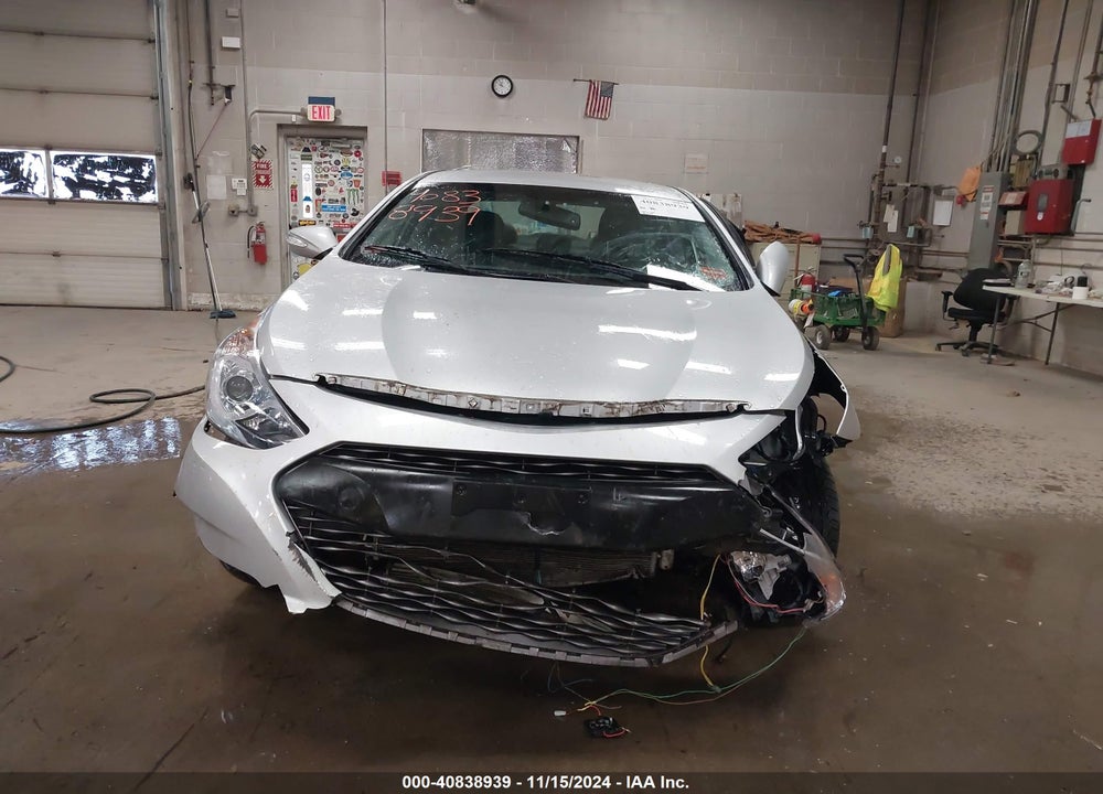 2013 HYUNDAI SONATA HYBRID LIMITED VIN: KMHEC4A40DA075587